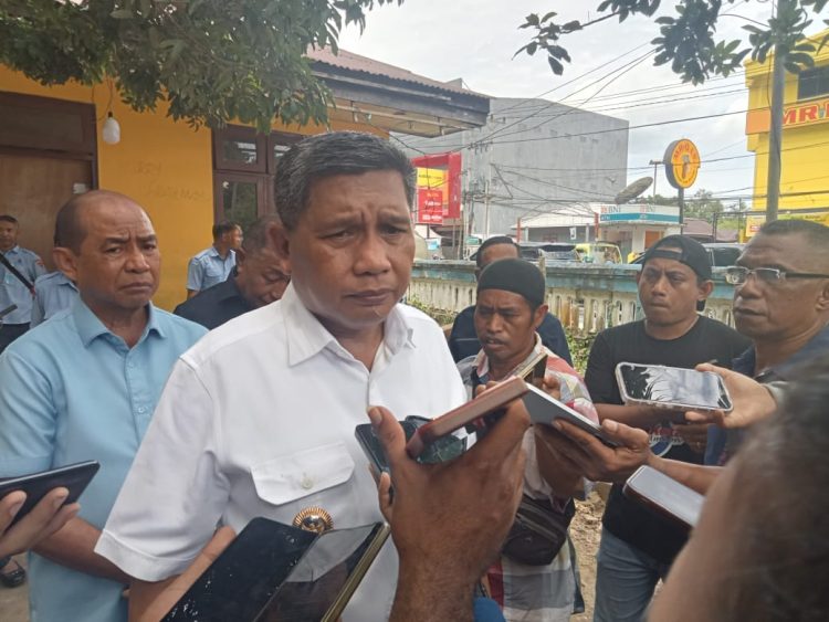 Wali Kota Ambon Bodewain Wattimena