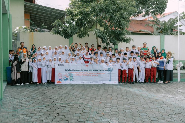 Pertamina Patra Niaga Bersama BPBD dan FPRB Edukasi Siswa Soal Tanggap Bencana